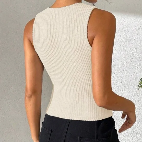 button down vest tank - Picture 2 of 5